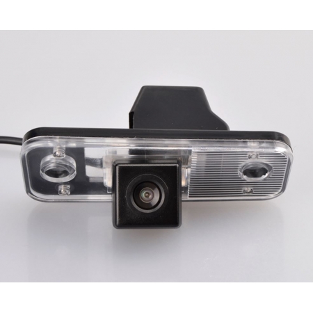 Штатная камера заднего вида Carmedia CMD-7547S для Hyundai Santa Fe (до 2012 г.)