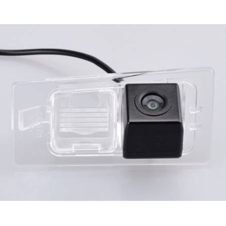 Штатная камера заднего вида Carmedia CMD-7588S для Hyundai I30 SW, Elantra 10+, I30 Hatch