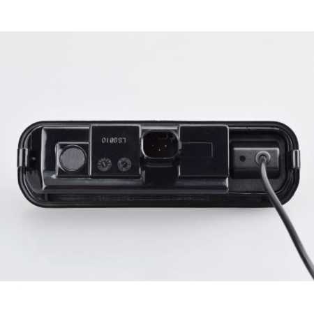Штатная камера заднего вида Carmedia CMD-FF3 для Ford Focus III (с 2010 г. по 2015 г.)