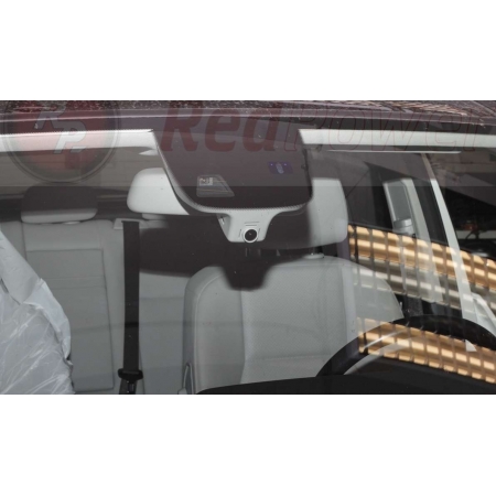 Штатный видеорегистратор RedPower DVR-MBG2-G чёрный (Mercedes-Benz GLK продвинутая комплектация с ассистентом) с разрешением 2.5K с Wi-Fi